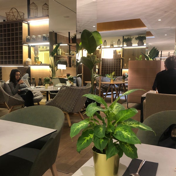Photo taken at Hotel Meliá Serrano by Coccy D. on 1/22/2019