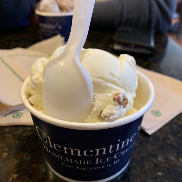 Das Foto wurde bei Clementine&#39;s Homemade Ice Cream von Weiley O. am 5/27/2019 aufgenommen
