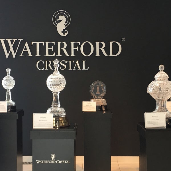 Photo taken at House of Waterford Crystal by Weiley O. on 4/10/2016
