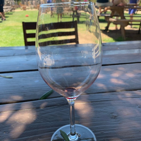 Photo prise au Sunstone Vineyards &amp; Winery par Weiley O. le5/26/2022