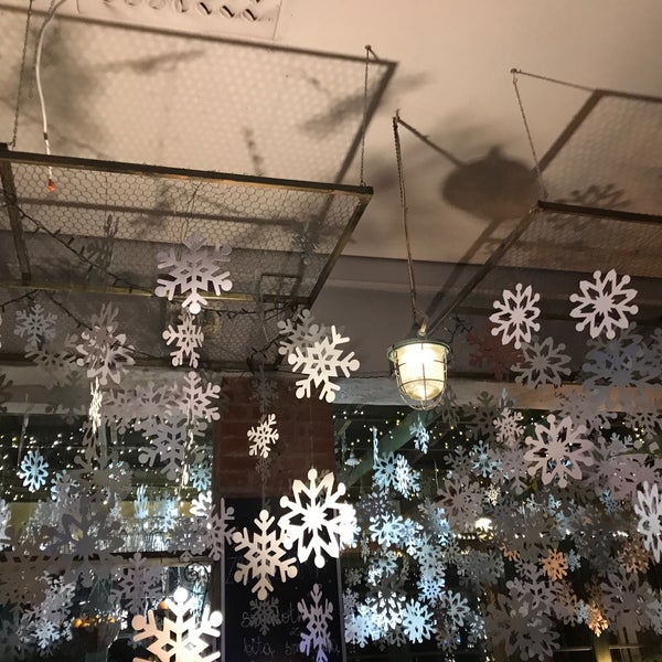รูปภาพถ่ายที่ Zielona Weranda caffe&amp;ristorante โดย @tessa H. เมื่อ 12/14/2018