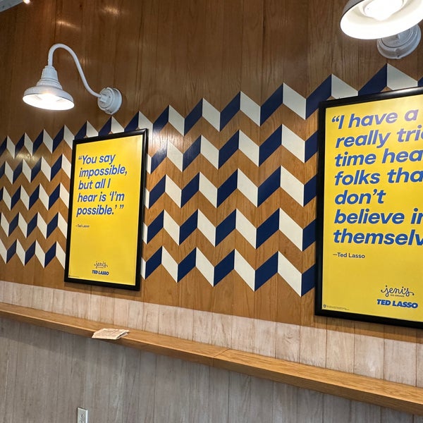 Jeni's Splendid Ice Creams Radcliffeborough 501 King St Ste A