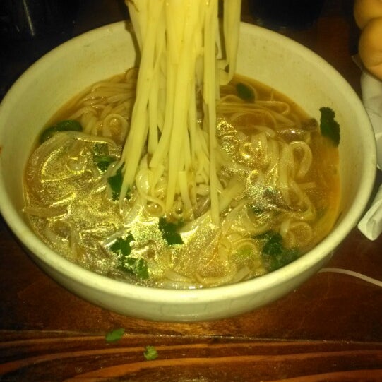 Foto tirada no(a) Noodle por Sidn J. em 2/22/2013