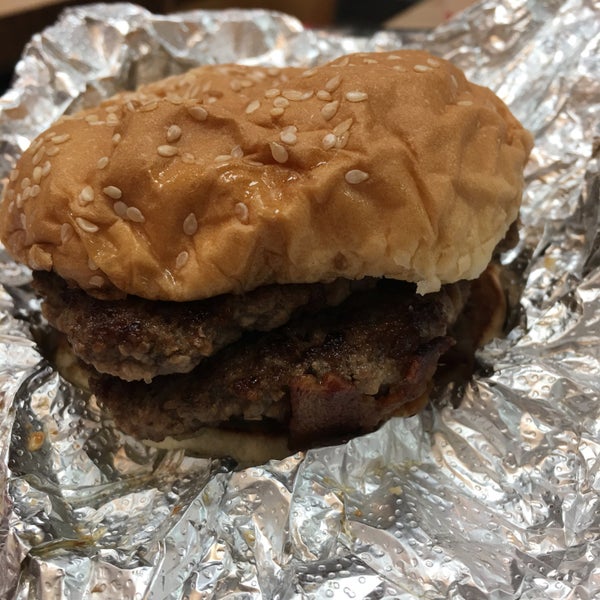 Photo taken at Five Guys by To-ey R. on 10/24/2019