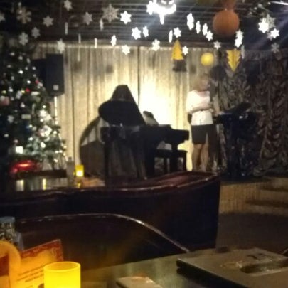 Foto scattata a Grand Piano Cafe da Андрей М. il 12/19/2012