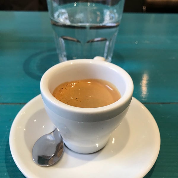 4/11/2018にPavel V.がГлазурь и кофеで撮った写真