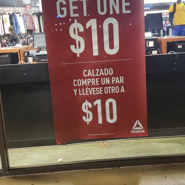 Reebok sales carlsbad outlet