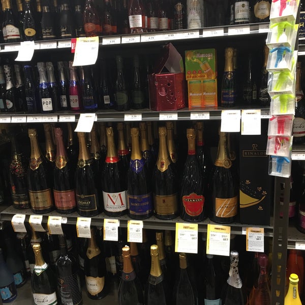 Total Wine & More Wine Store in Elk Grove