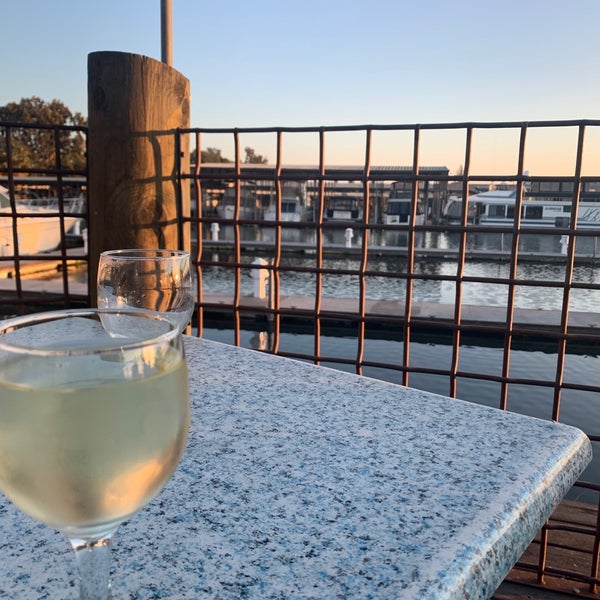 Garlic Brothers Restaurant & Bar American Restaurant in Stockton