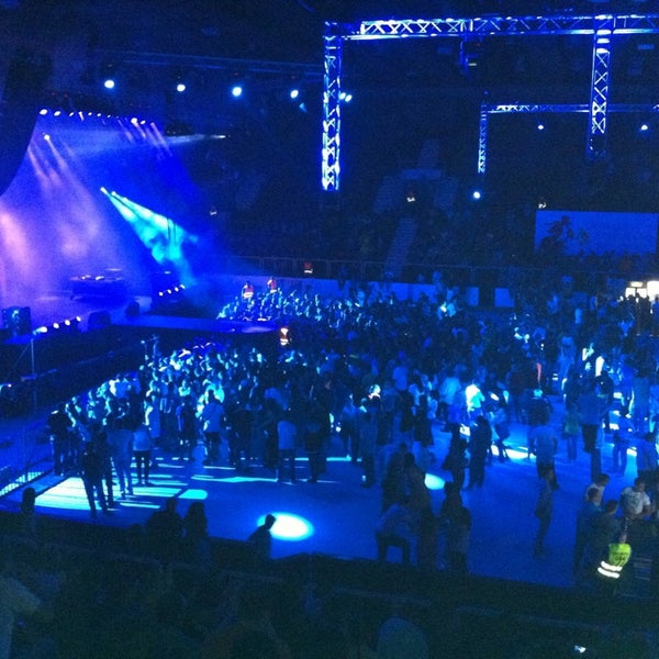 Зимен дворец на спорта (Winter Sports Palace) Студентски град 9 tips