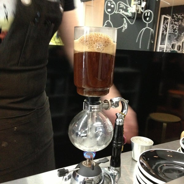 6/6/2013에 Brenden R.님이 Ltd Espresso &amp; Brew Bar에서 찍은 사진