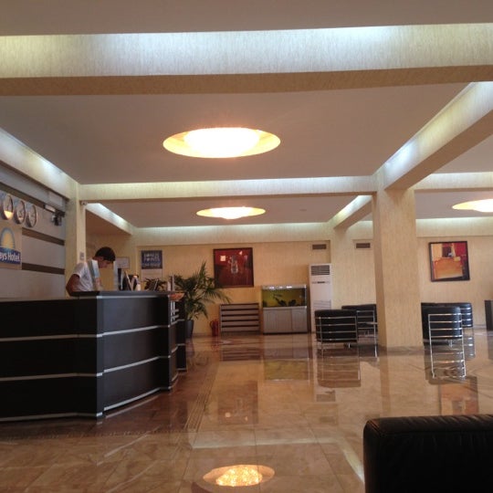 10/24/2012 tarihinde Ulvi A.ziyaretçi tarafından Days Hotel Baku'de çekilen fotoğraf