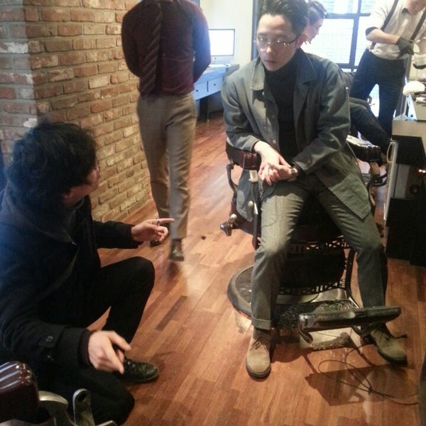 2/18/2014 tarihinde Seung Yeon K.ziyaretçi tarafından HERR'de çekilen fotoğraf