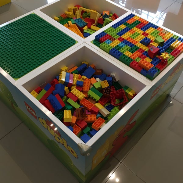 tienda lego plaza norte
