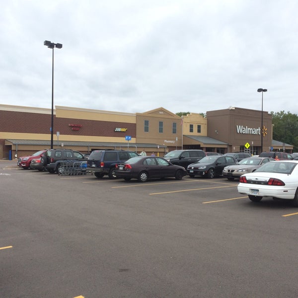Fotos bei Walmart Supercenter Saint Paul, MN
