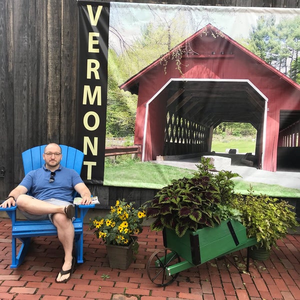 รูปภาพถ่ายที่ Vermont Welcome Center โดย Megan เมื่อ 8/10/2018