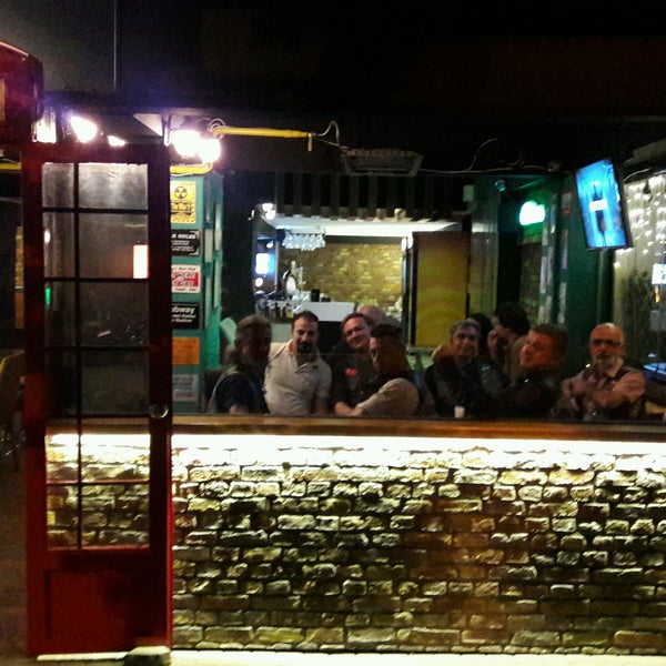 Foto scattata a Pilot Cafe Bar da Nazlı Hilal Ö. il 9/1/2016