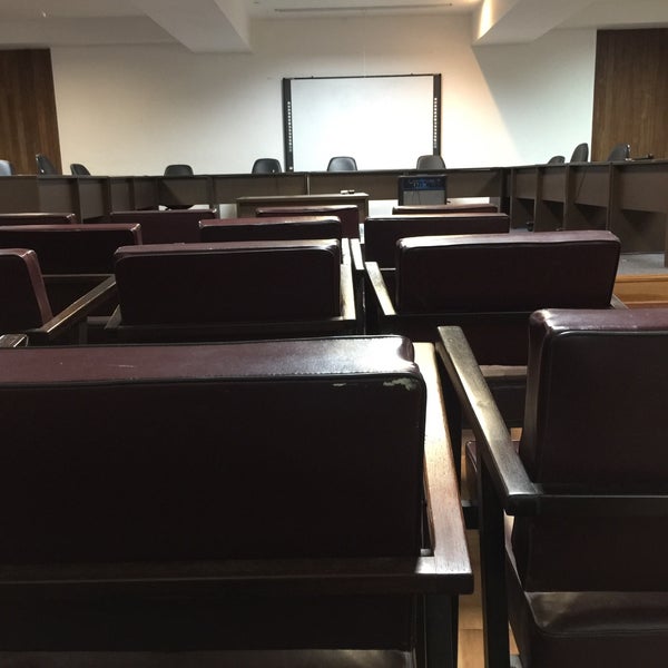 Sala da Congregação - Direito UFMG - Auditório da Faculdade