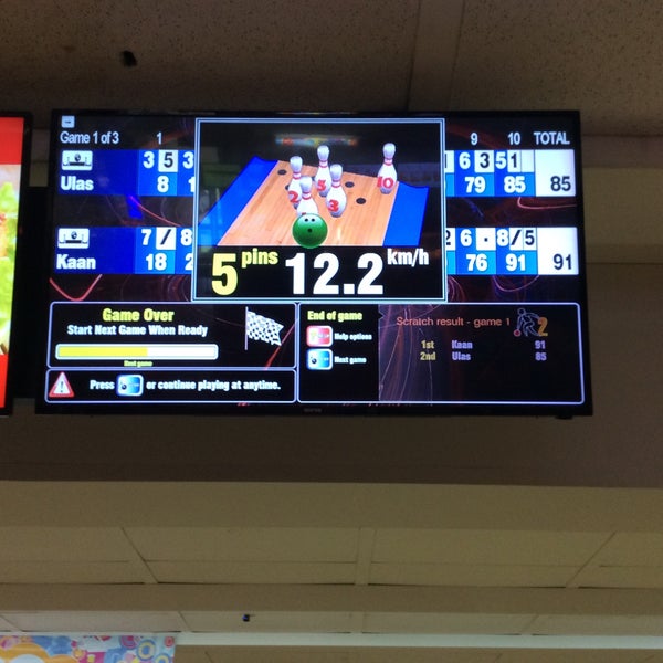 Go bowling cairns Bowling Alley in Manoora