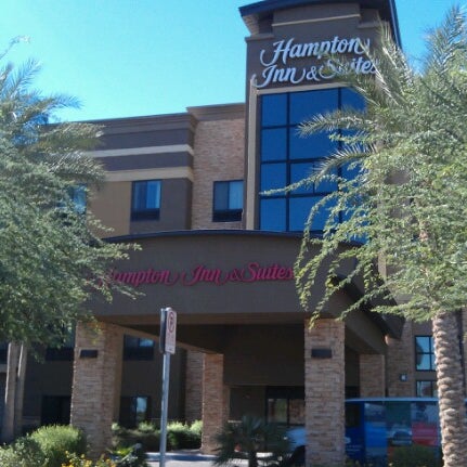 Photo taken at Hampton Inn &amp; Suites by Lynn P. on 10/13/2012