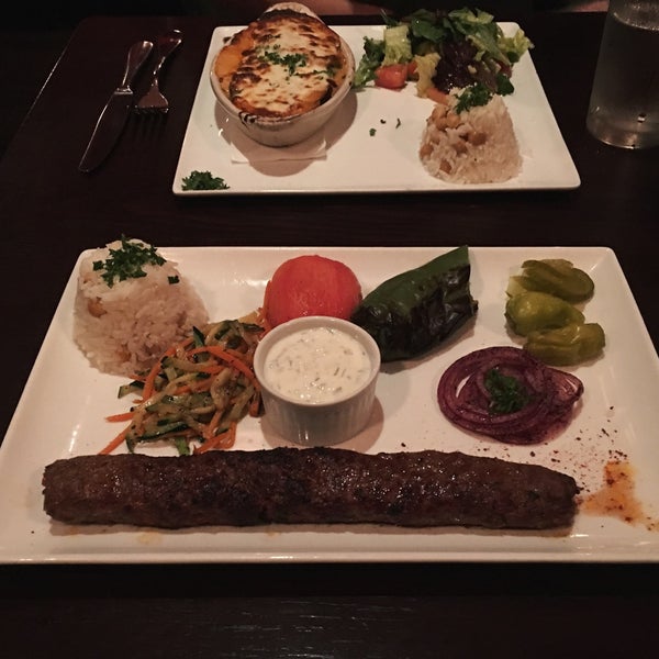 Foto diambil di Tuba - Authentic Turkish Restaurant oleh Stephanie W. pada 10/18/2016