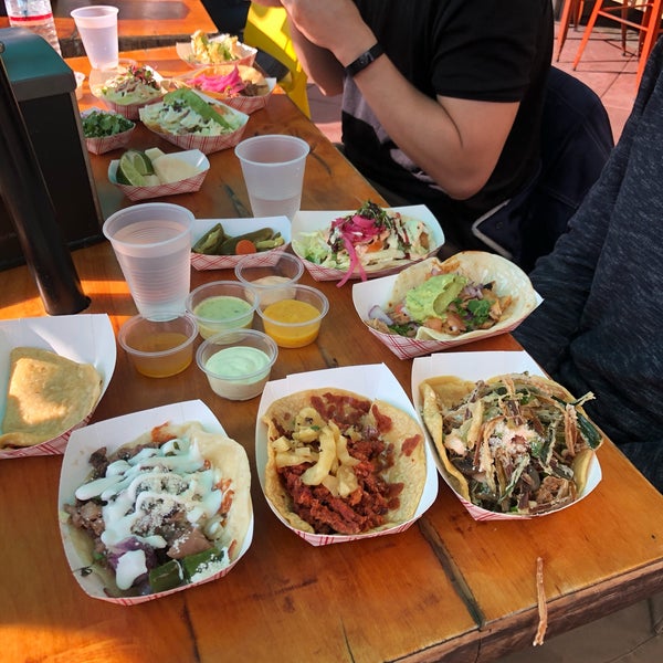 12/28/2019 tarihinde Stephanie W.ziyaretçi tarafından City Tacos'de çekilen fotoğraf