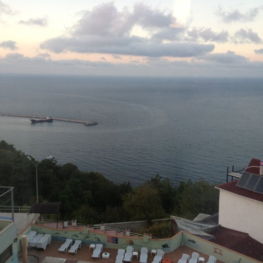 Foto scattata a Sinan Hotel da Deniz D. il 9/29/2012