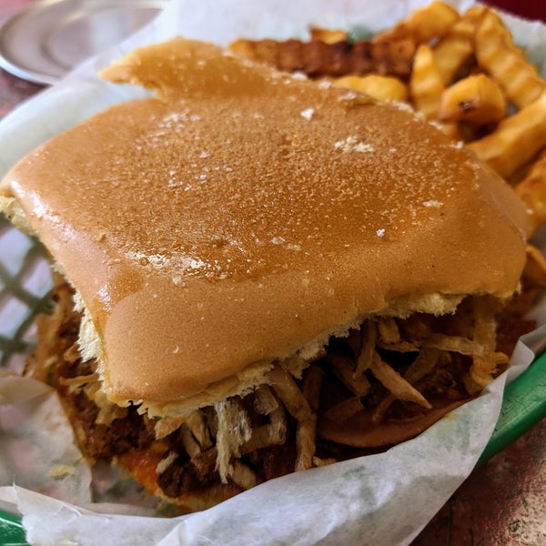 Photo taken at El Mago de las Fritas by Randy on 11/6/2019