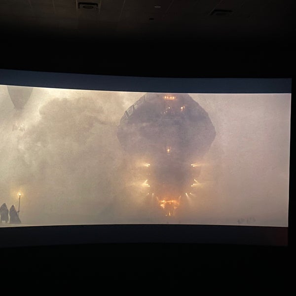 Cinemark Movie Theater in Gulfport