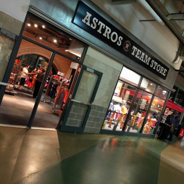 Astros Team Store, Locations
