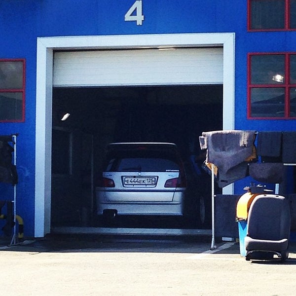 Люкс авто нижний. Центр по аренде люкс авто. Люкс авто исаково. Автосервис гараж' 66. Авто, нижний новгород.