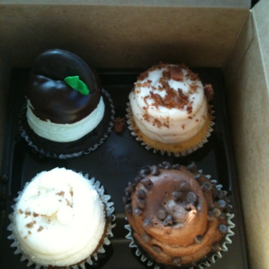 Photo taken at Gigi&#39;s Cupcakes by Susan on 11/8/2012