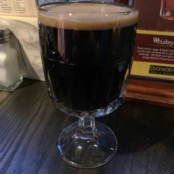 Photo taken at Duckworth&#39;s Kitchen &amp; Taphouse by Victor B. on 10/30/2018