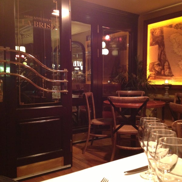 2/13/2013 tarihinde Vildan Y.ziyaretçi tarafından Brasserie La Brise'de çekilen fotoğraf