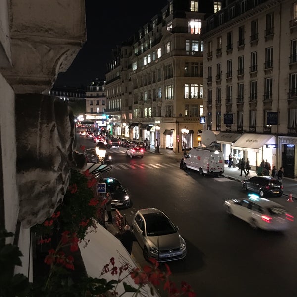 Photo taken at Hôtel Westminster by Vildan Y. on 10/26/2015