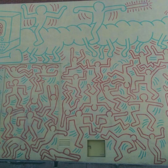 Шахматы Keith Haring