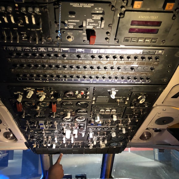 There's an MD-80 cockpit now in addition to the DC-3.