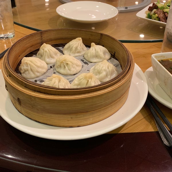 10/30/2019 tarihinde Karen L.ziyaretçi tarafından Jeng Chi Restaurant'de çekilen fotoğraf