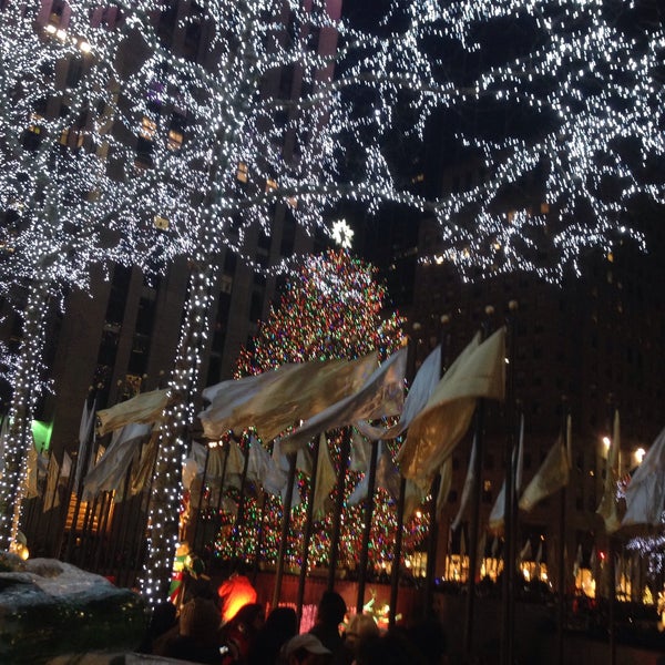 Photo taken at Rockefeller Center by Darrell L. on 12/25/2014