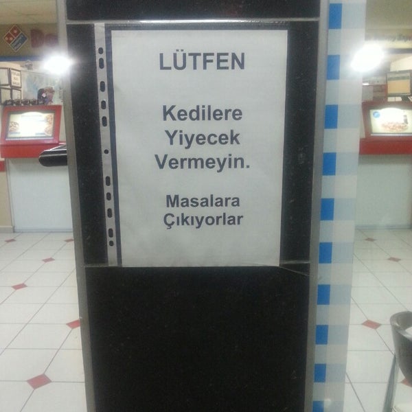 Domino�s Pizza (Artık Kapalı) Postane�de Pizzacı