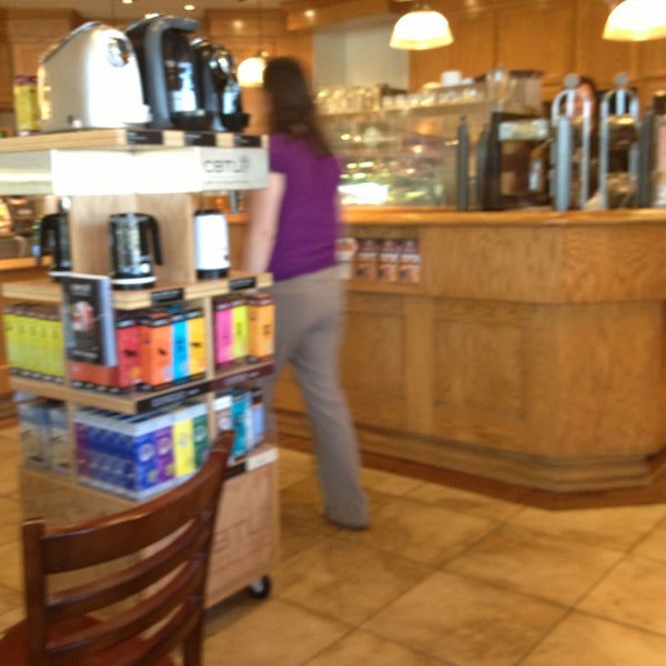 The Coffee Bean & Tea Leaf 1772 East Avenida De Los Arboles