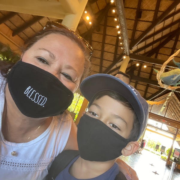 Photo taken at Discovery Cove by Olga on 5/8/2021