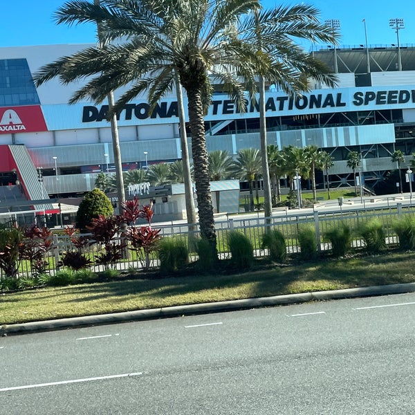 Снимок сделан в Daytona International Speedway пользователем Olga 1/17/2022