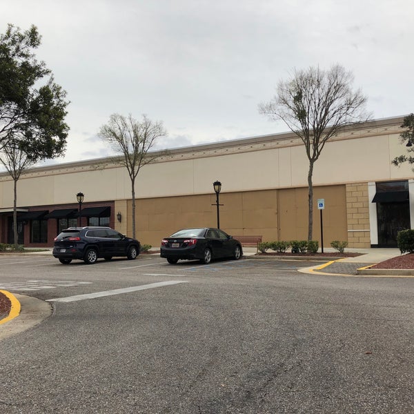 Eastern Shore Center Shopping Mall