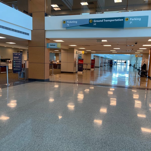 3/4/2021にRaj T.がGulfport-Biloxi International Airport (GPT)で撮った写真