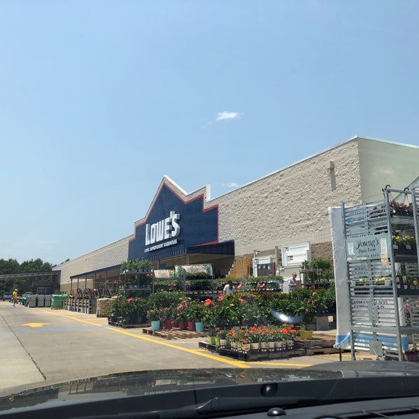 Lowe's Home Improvement D'Iberville, MS