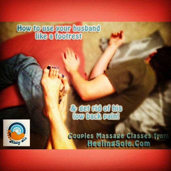 รูปภาพถ่ายที่ Heeling Sole Barefoot Massage โดย Jeni S. เมื่อ 2/12/2015