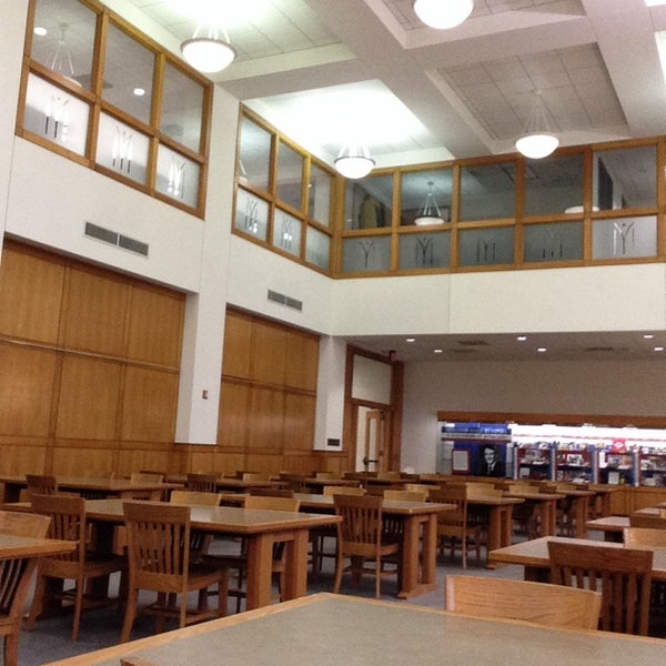 Mullins Library Fayetteville, AR