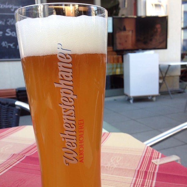 รูปภาพถ่ายที่ siegfrieds | Café &amp; Restaurant โดย Marco เมื่อ 6/6/2014