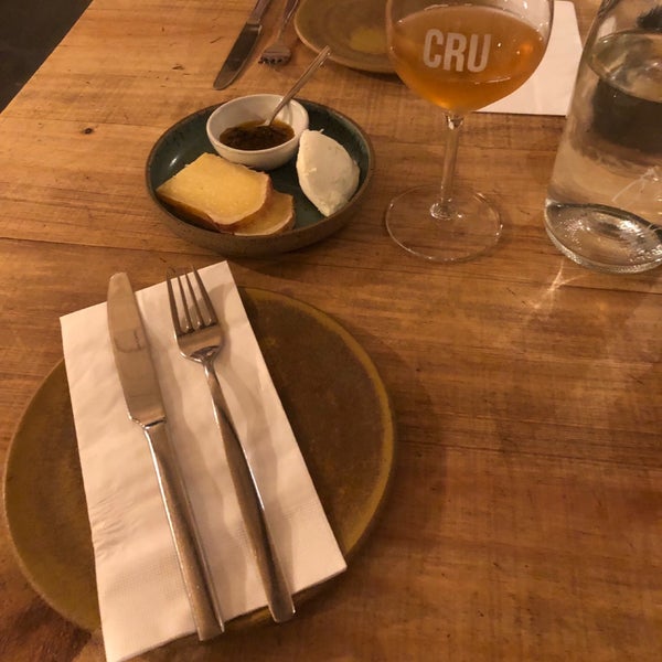 Cru Natural Wine Bar Botafogo R. Arnaldo Quintela, 94